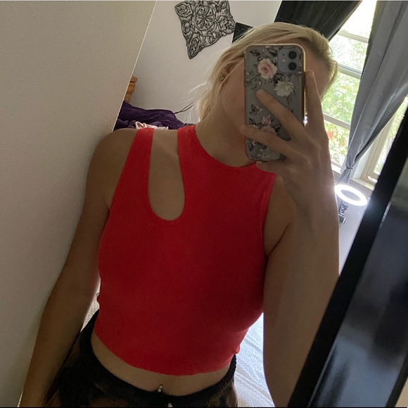 SOLD- Red Crop Top - Picture 2 of 3